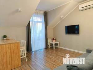 Студия квартира, посуточно, 42м2, 4/4 этаж