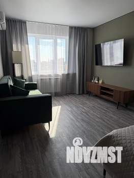 1-к квартира, посуточно, 44м2, 13/24 этаж