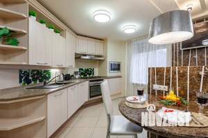 2-к квартира, посуточно, 56м2, 4/9 этаж