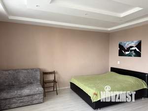 Студия квартира, посуточно, 31м2, 18/25 этаж