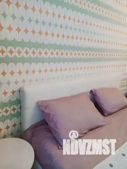 Студия квартира, посуточно, 27м2, 1/4 этаж