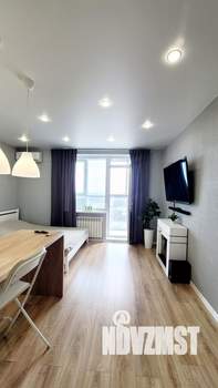 Студия квартира, посуточно, 31м2, 24/24 этаж