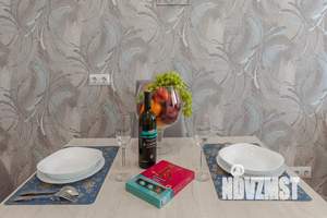 1-к квартира, посуточно, 38м2, 8/25 этаж