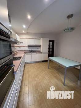 3-к квартира, на длительный срок, 105м2, 3/10 этаж