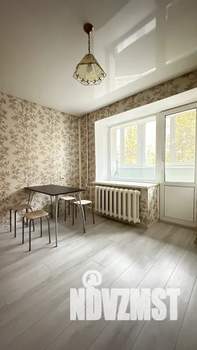 1-к квартира, посуточно, 55м2, 2/10 этаж