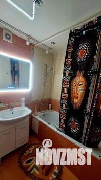 1-к квартира, посуточно, 52м2, 1/1 этаж