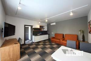2-к квартира, посуточно, 40м2, 1/1 этаж