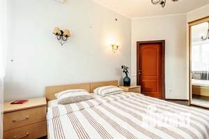 1-к квартира, посуточно, 70м2, 1/1 этаж
