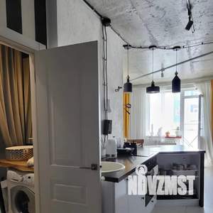 Студия квартира, посуточно, 35м2, 21/24 этаж