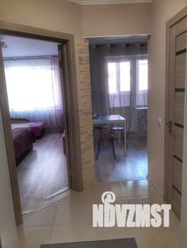 1-к квартира, посуточно, 37м2, 3/10 этаж