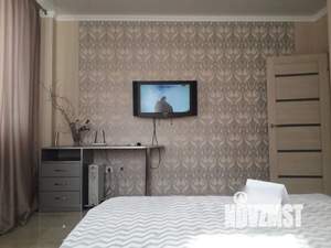 1-к квартира, посуточно, 40м2, 12/25 этаж