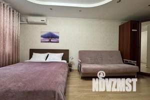 1-к квартира, посуточно, 38м2, 1/10 этаж