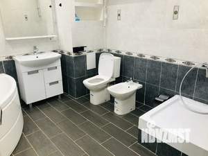 1-к квартира, посуточно, 60м2, 3/18 этаж