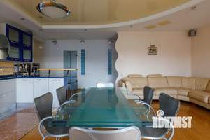 3-к квартира, на длительный срок, 120м2, 3/9 этаж