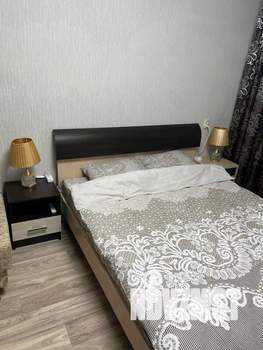 1-к квартира, посуточно, 45м2, 4/12 этаж