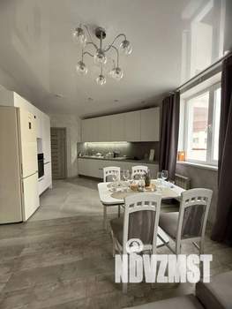 3-к квартира, посуточно, 90м2, 1/1 этаж