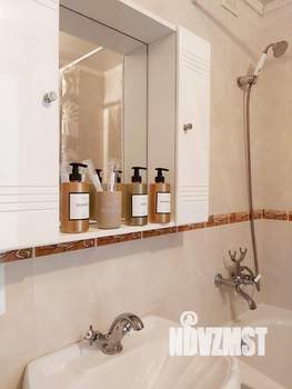 2-к квартира, посуточно, 50м2, 1/1 этаж