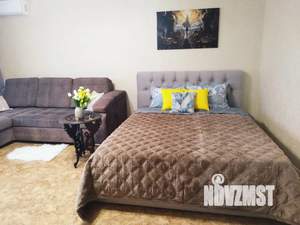 1-к квартира, посуточно, 40м2, 8/10 этаж