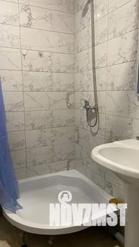 Студия квартира, посуточно, 25м2, 1/3 этаж