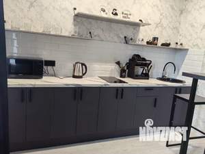 Студия квартира, посуточно, 40м2, 7/23 этаж