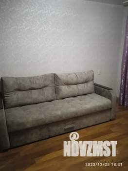 Студия квартира, посуточно, 35м2, 4/5 этаж