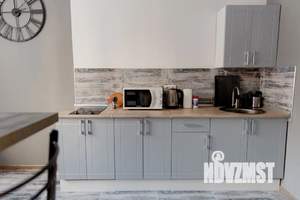 1-к квартира, посуточно, 42м2, 3/16 этаж