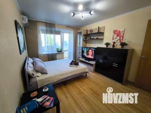 1-к квартира, посуточно, 37м2, 4/14 этаж