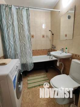 1-к квартира, посуточно, 37м2, 3/10 этаж