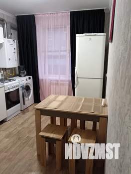 1-к квартира, посуточно, 36м2, 2/3 этаж