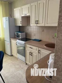 1-к квартира, посуточно, 36м2, 13/22 этаж