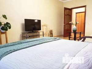 1-к квартира, посуточно, 55м2, 10/25 этаж