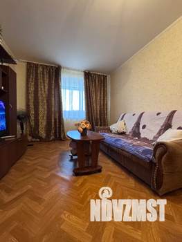 1-к квартира, посуточно, 40м2, 9/16 этаж