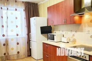 1-к квартира, посуточно, 50м2, 10/25 этаж