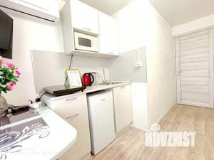 1-к квартира, посуточно, 17м2, 1/1 этаж