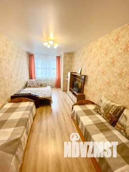 1-к квартира, посуточно, 50м2, 3/18 этаж