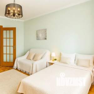 2-к квартира, посуточно, 55м2, 2/5 этаж