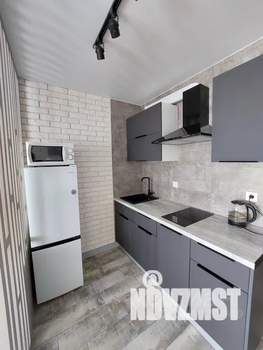 Студия квартира, посуточно, 28м2, 6/16 этаж