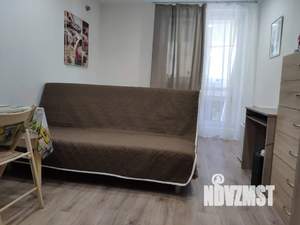 Студия квартира, посуточно, 32м2, 1/22 этаж