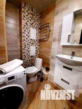 1-к квартира, посуточно, 35м2, 9/18 этаж