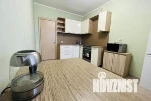 1-к квартира, посуточно, 44м2, 8/9 этаж