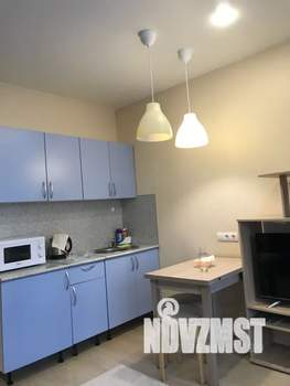 Студия квартира, посуточно, 30м2, 10/18 этаж