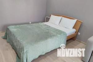 1-к квартира, посуточно, 42м2, 10/10 этаж