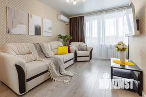 2-к квартира, посуточно, 46м2, 13/22 этаж