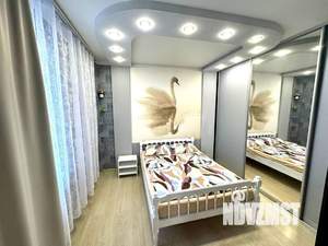 1-к квартира, посуточно, 38м2, 9/19 этаж