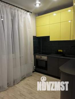 1-к квартира, посуточно, 39м2, 2/17 этаж