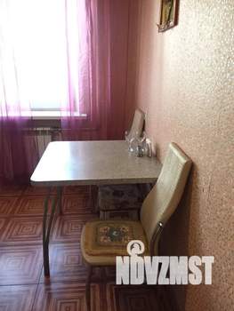 1-к квартира, посуточно, 44м2, 7/10 этаж