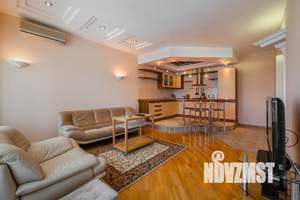 1-к квартира, посуточно, 62м2, 1/1 этаж