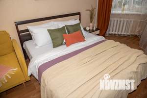 1-к квартира, посуточно, 42м2, 8/10 этаж