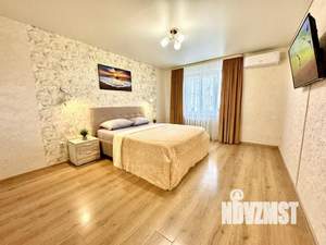 1-к квартира, посуточно, 42м2, 1/1 этаж