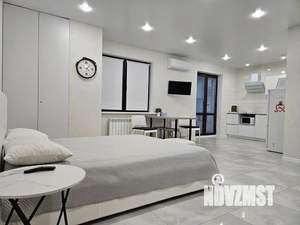 Студия квартира, посуточно, 45м2, 18/24 этаж